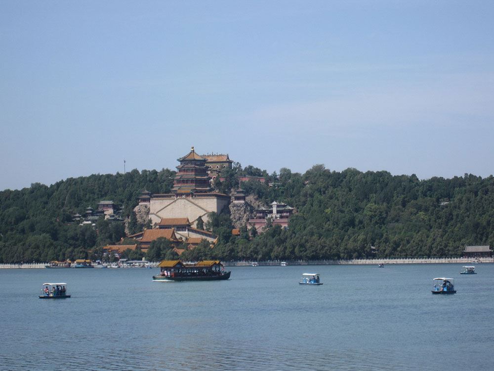 Летний дворец, катамараны на озере Куньмин-